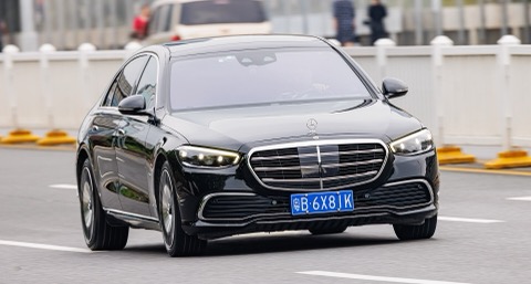 W223 view 2